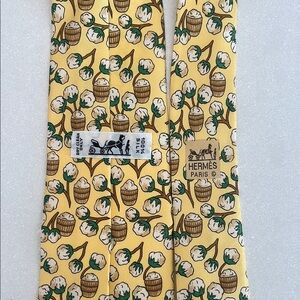 Hermès Paris Yellow Silk Tie with Festive Print